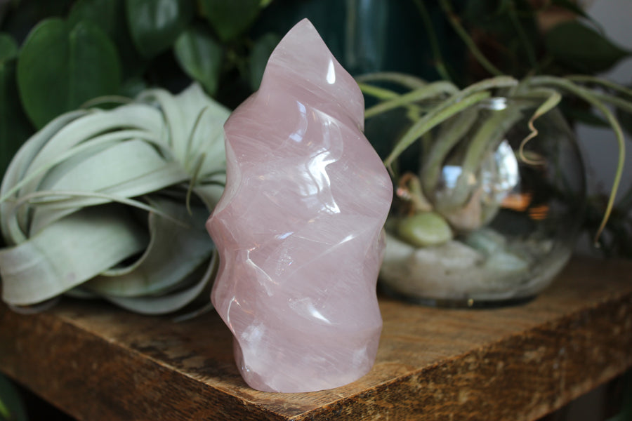 Rose quartz flame 3