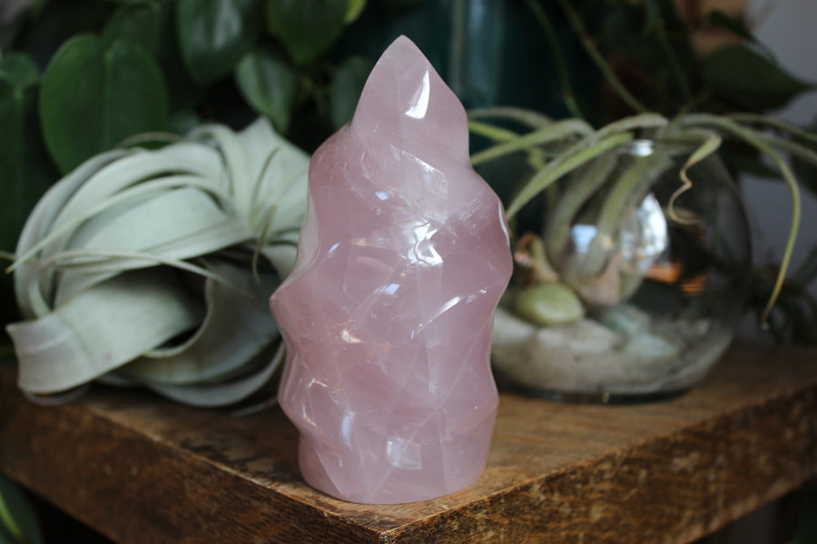 Rose quartz flame 3