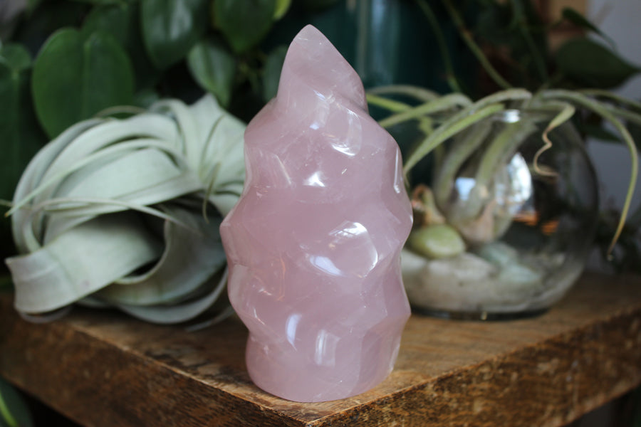 Rose quartz flame 3