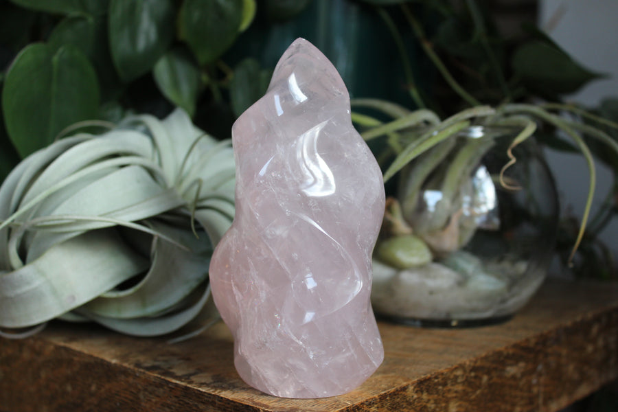 Rose quartz flame 4