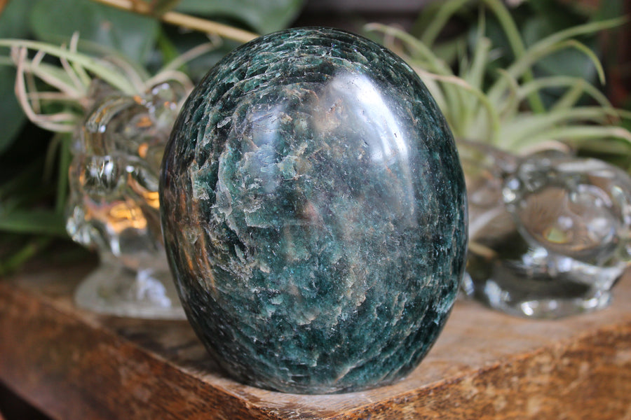 Green/teal apatite free form 2