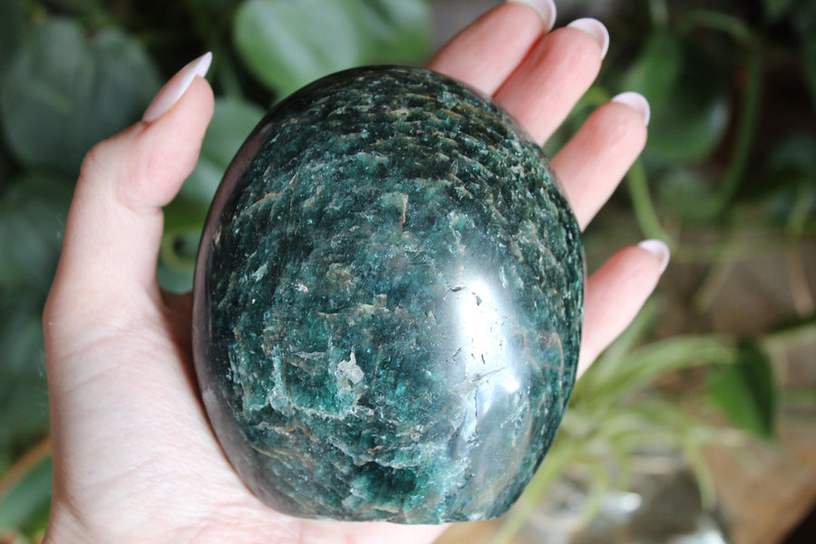 Green/teal apatite free form 2