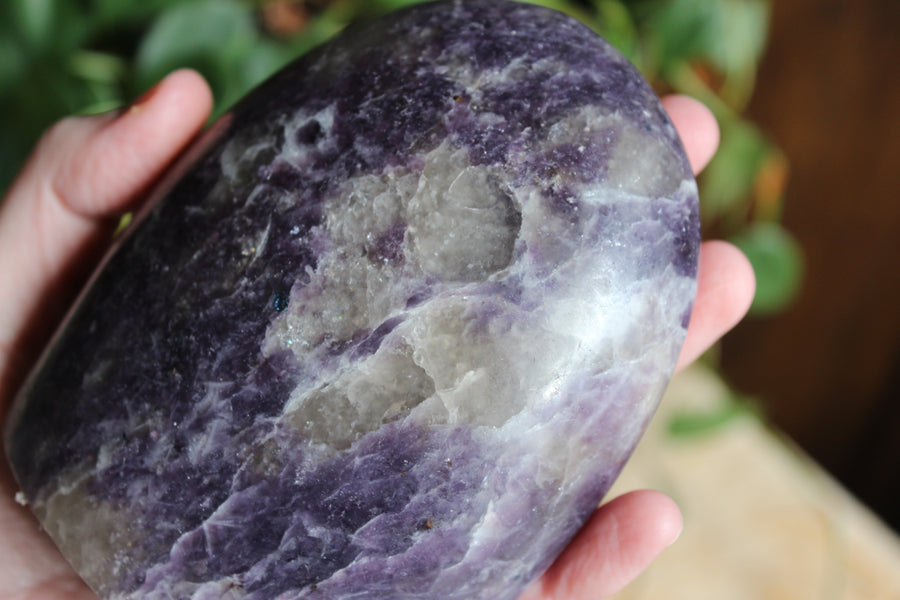 Lepidolite free form 9