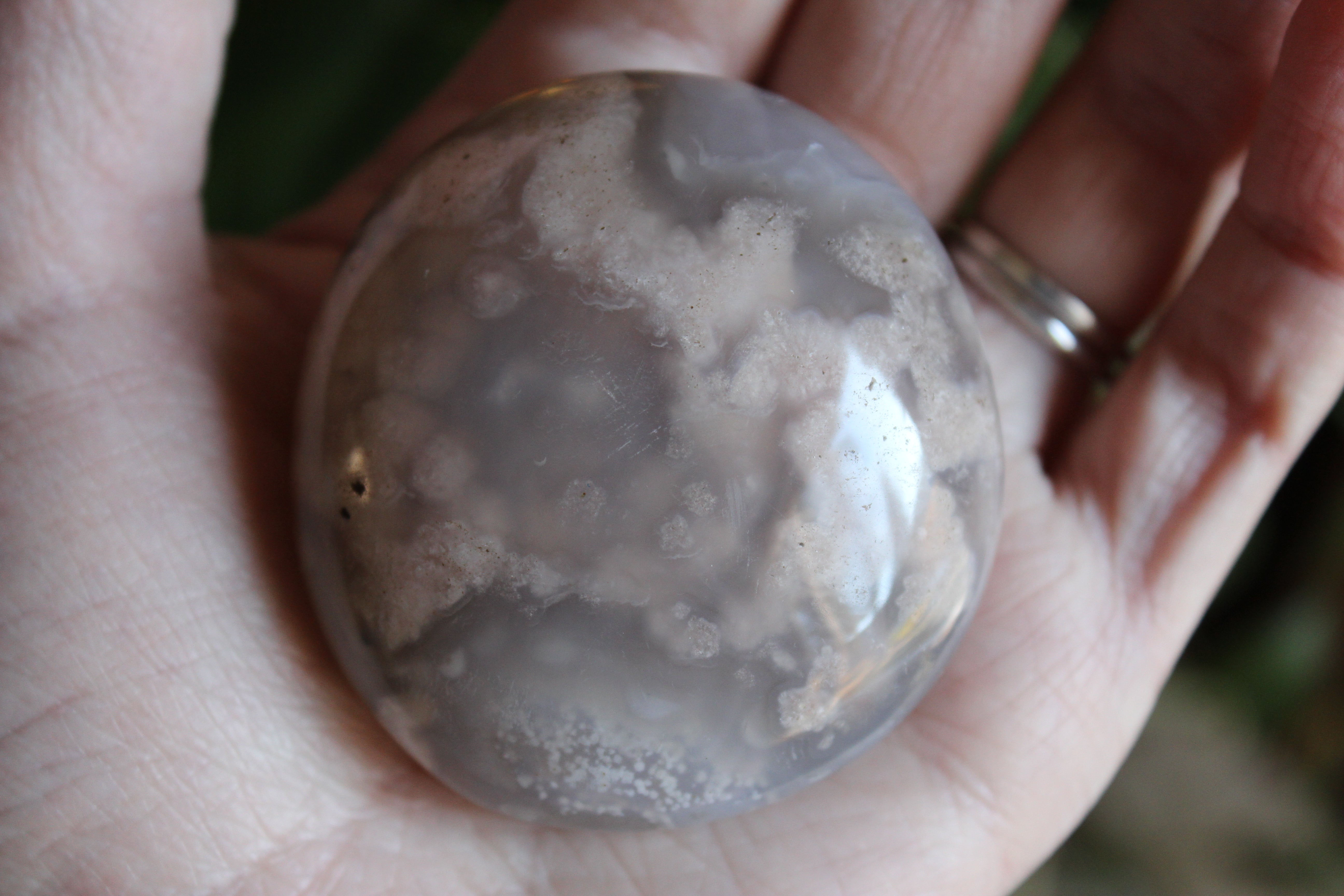 Flower agate pocket stone 3