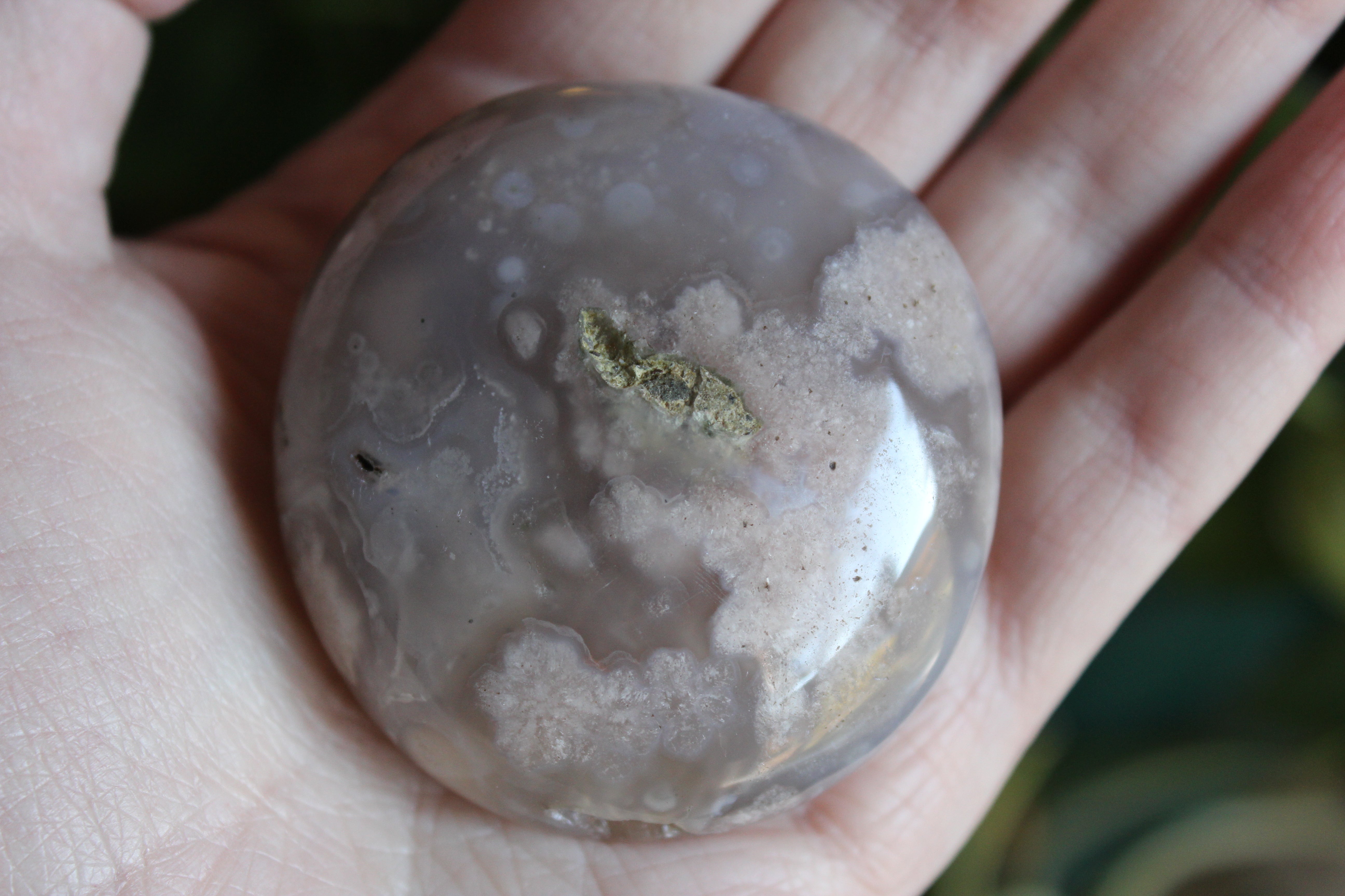 Flower agate pocket stone 3