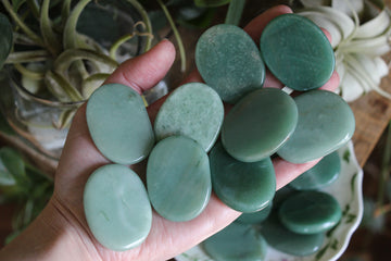 Green aventurine pocket stone